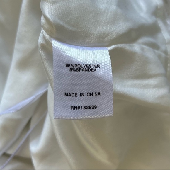 Superdown Akira Fringe Mini Skirt – Sequin Fringe Micro Mini - White - Size XS - Picture 9 of 11